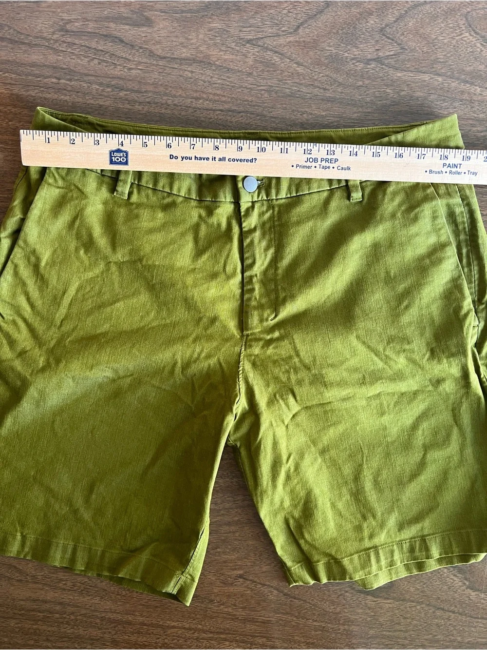 Lululemon Men’s Size 38 Commission Classic-Fit Short 9